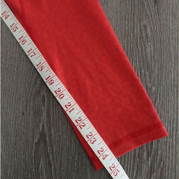 Zyia Red Leopard Print Scrunch V Cross Waist Leggings Size 6-8 - Picture 9 of 10